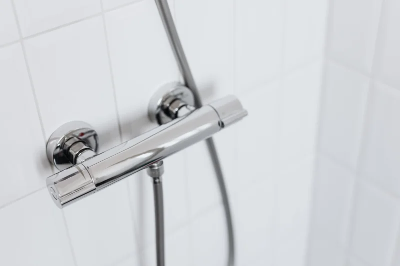 Banyo ve Mutfak Giderlerinden Gelen Kötü Kokular Nasıl Engellenir? - Tesisat Yazısı